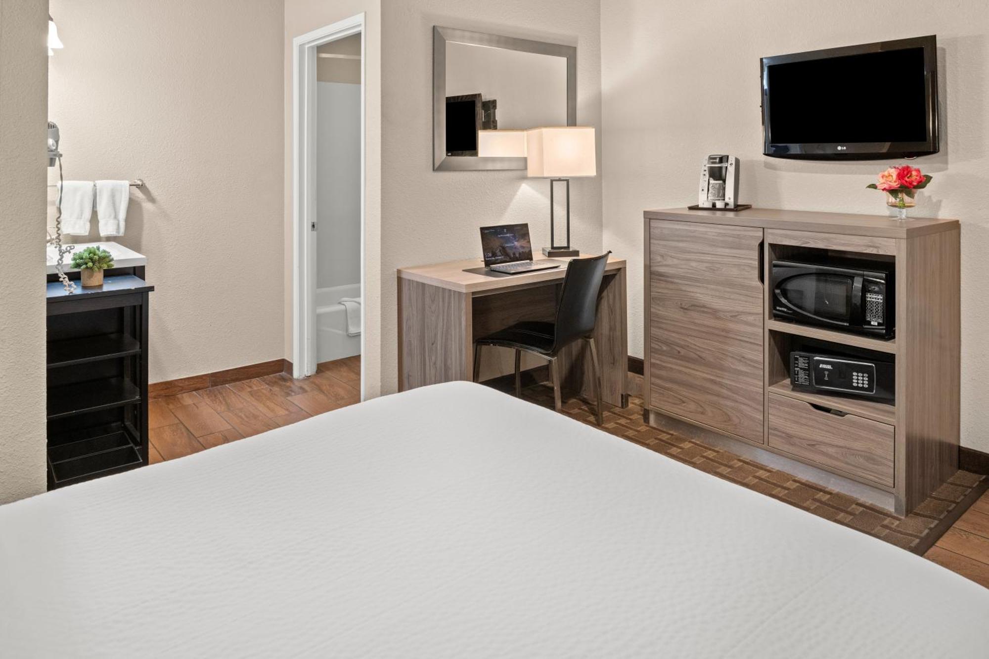 Buck Meadows Lodge Гровленд Экстерьер фото